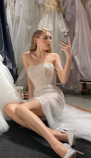 Napalona Iza