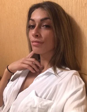 Elena vip